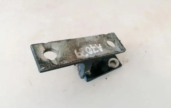 Toyota Corolla Verso E121 Front door upper hinge 4a0831401a