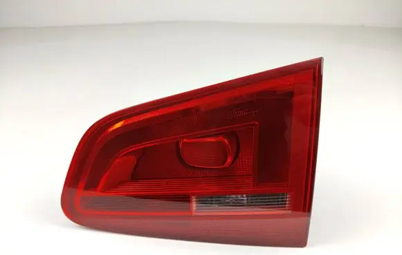 Volkswagen Sharan Tailgate rear/tail lights 7N0945094J