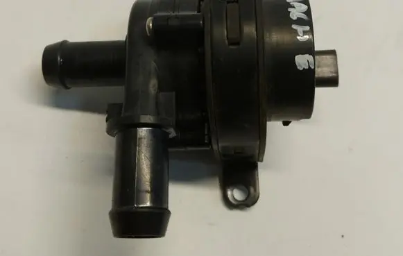 Ford Mustang Mach-E Water pump 1908-1E90024
