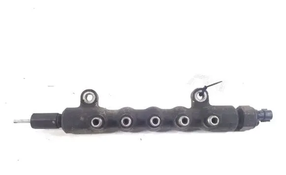 Toyota RAV 4 (XA30) Fuel main line pipe 