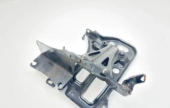 Toyota Verso Battery tray 