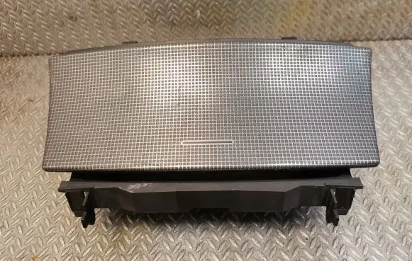 Mercedes-Benz C W203 Car ashtray 2036800852