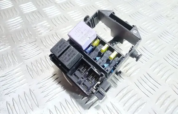 Renault Laguna II Fuse module