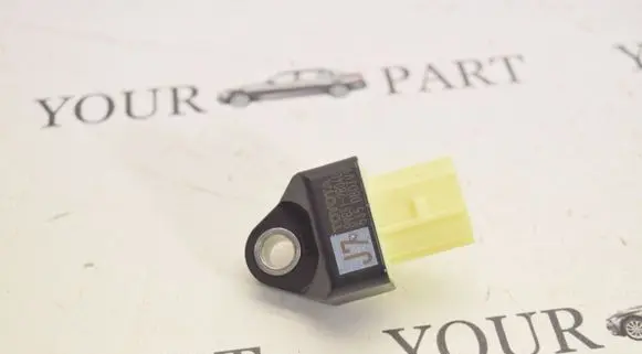 Lexus RX 330 - 350 - 400H Airbag deployment crash/impact sensor 8983128040