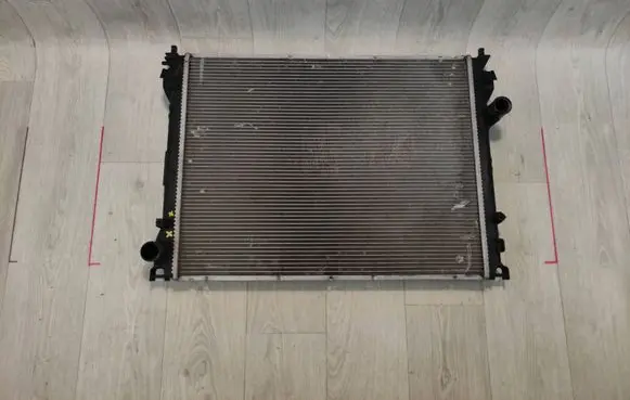 Dodge Challenger Coolant radiator M143308Gcareway
