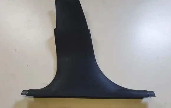 (B) pillar trim (bottom)