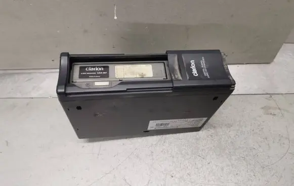 Peugeot 607 CD/DVD changer 9655801380