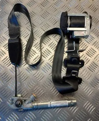 Alfa Romeo Mito Front seatbelt 156092071 16021 618795000A