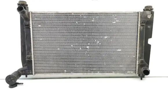 Toyota Corolla Verso E121 Coolant radiator MN4221731470