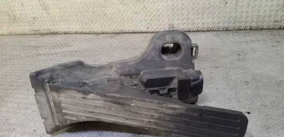 Volkswagen Caddy Accelerator throttle pedal 2K6723503A