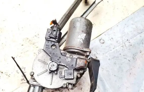 Wiper motor