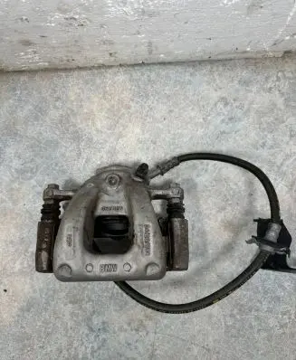 BMW i3 Front brake caliper 6860270 34116860270 45235B