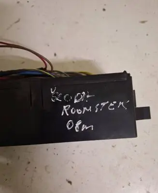 Skoda Roomster (5J) Fuse box set 5J0937615A