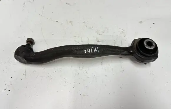 Mercedes-Benz C W204 Front lower control arm/wishbone