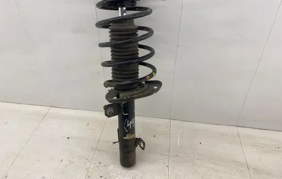 Peugeot 2008 I Front shock absorber with coil spring 9810915580