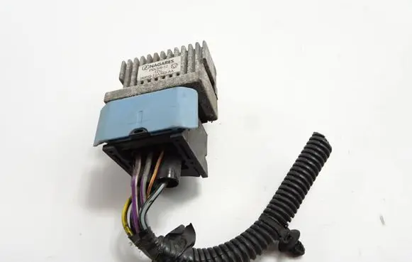 Ford C-MAX II Glow plug pre-heat relay 9M5Q12A343AA PBC1812