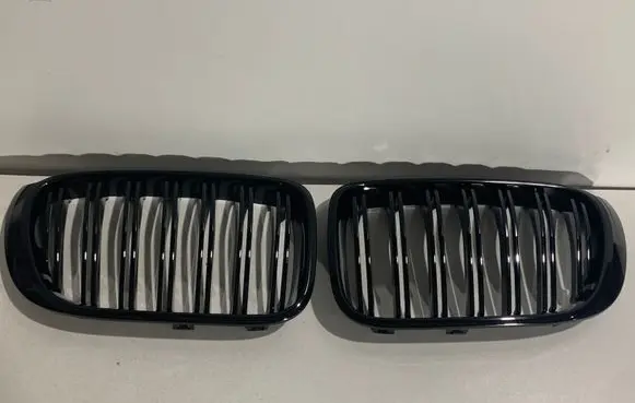 BMW X3 F25 Front bumper upper radiator grill