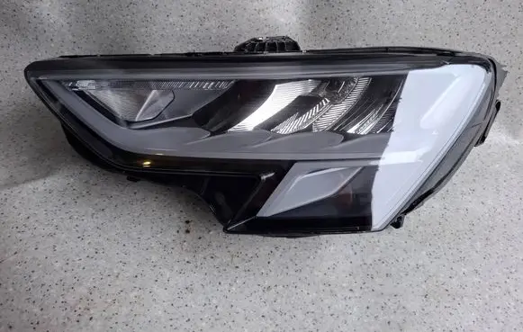 Audi A3 8Y Headlight/headlamp 8Y0941011 22810