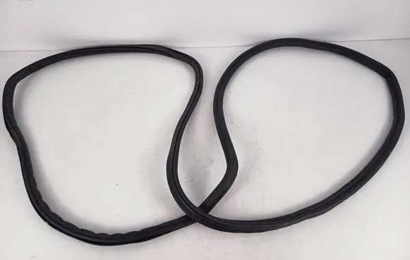 BMW 3 GT F34 Trunk rubber seal (body) 7295599