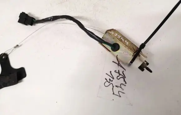 KIA Sorento Central locking motor 