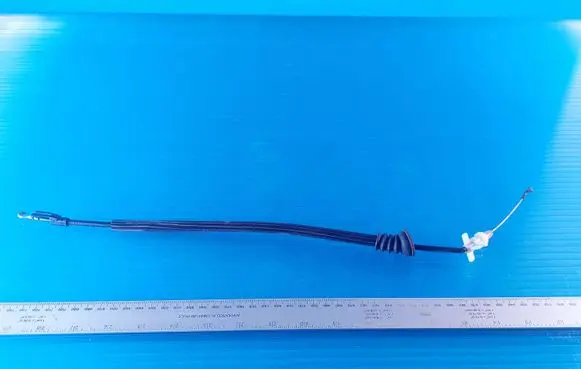 Volkswagen PASSAT B6 Front door cable line 3C4839085B