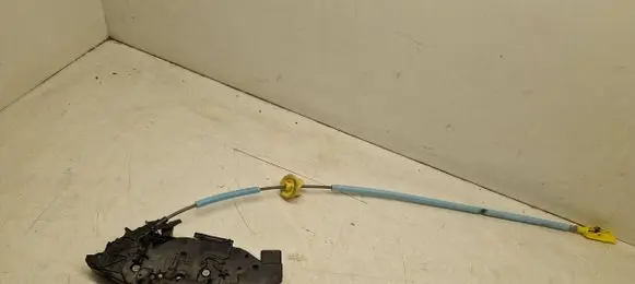 BMW 2 F44 Front door lock 7956149 17756710 VT5121