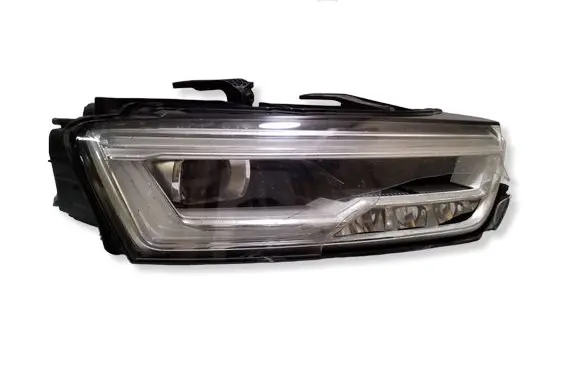 Audi Q3 8U Headlight/headlamp 8U0941034A