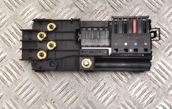 Mercedes-Benz E W211 Fuse module 2115452301