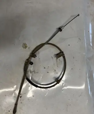 Handbrake/parking brake wiring cable