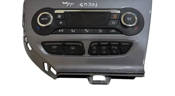 Ford Focus Climate control unit BM5T18C612CH WH8A19597