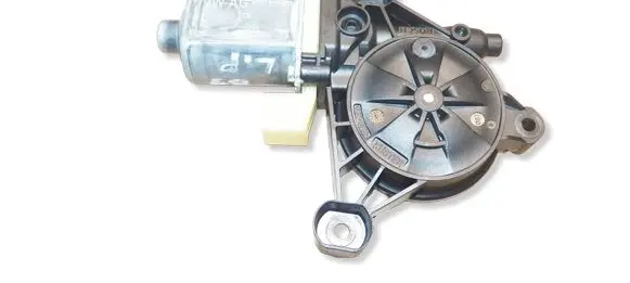 Audi A3 S3 8V Front door window regulator motor 8W0959801