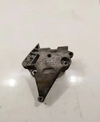 Audi A3 S3 8P Engine mounting bracket 03G199207G V550KT8102