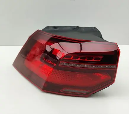 Volkswagen Golf VIII Rear/tail lights 5H0945207A