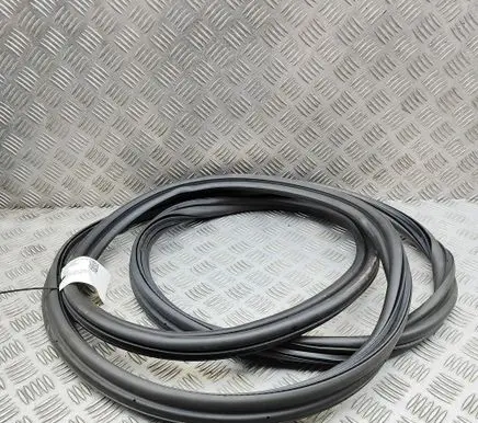 Tesla Model Y Juniper Trunk rubber seal (body) 149768100B