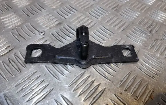 Audi A3 S3 8V Rear door lock loop/hook striker 8V5827507