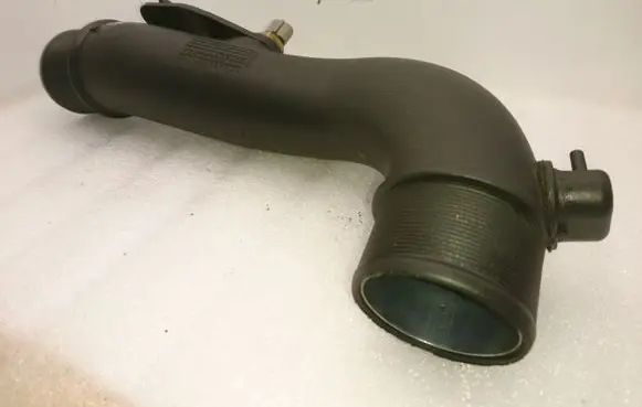 Toyota Corolla Verso AR10 Intercooler hose/pipe 173620R010