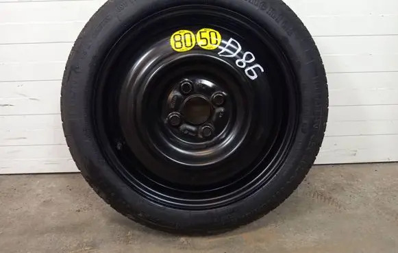 Toyota Yaris R15 spare wheel 2150669