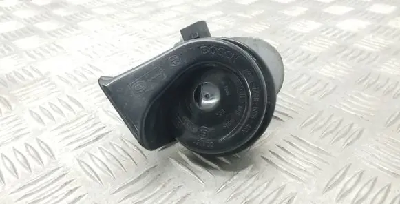 Volkswagen Scirocco Horn signal 1K0951223B 1K0951182H