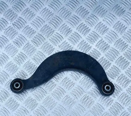 Ford Focus Rear upper control arm/wishbone AV615500AB