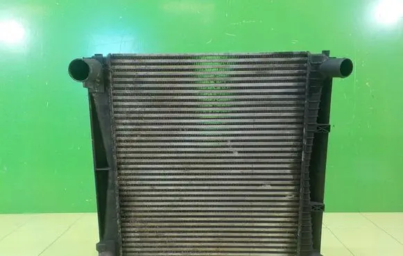 Land Rover Range Rover L322 Intercooler radiator TP160