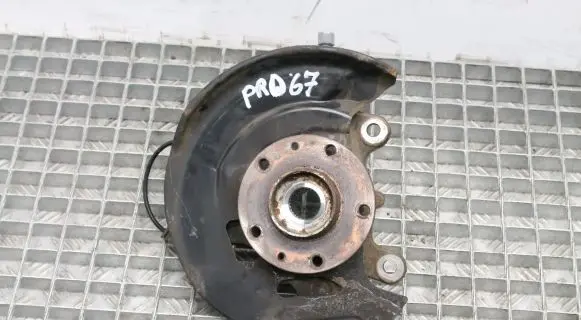 Nissan Qashqai Front wheel hub