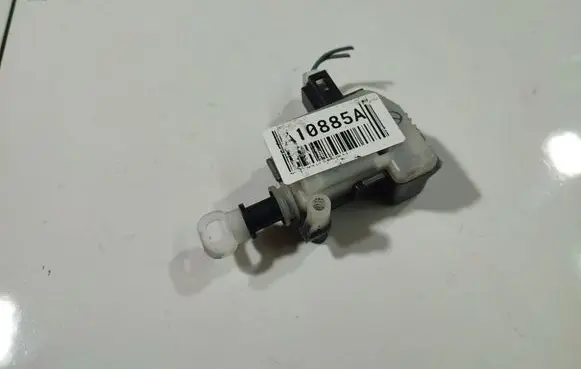Mercedes-Benz CLS C219 Central locking motor 