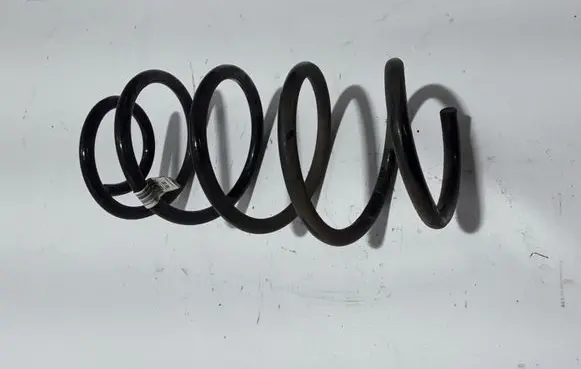 Volvo XC40 Front coil spring 32221901