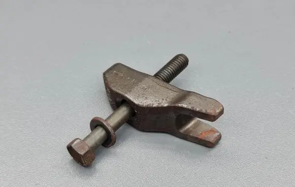 KIA Venga Fuel Injector clamp holder