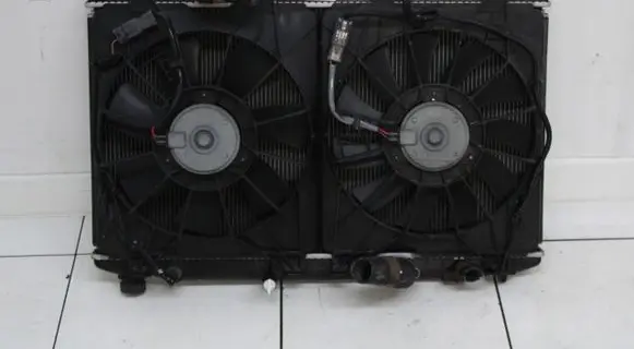Honda Civic Radiator set 35R18