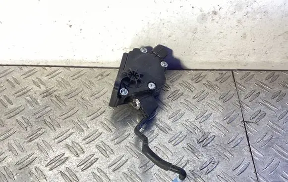 Lexus IS III XE30 Accelerator throttle pedal 7811030151 1988009750