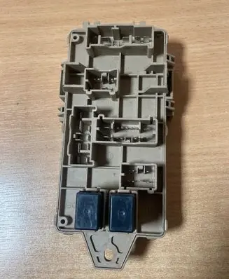 Subaru Impreza II Fuse box set JB200400