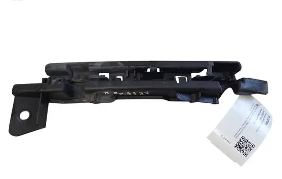 Renault Laguna III Front bumper mounting bracket 622215431R