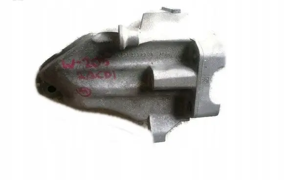 Mercedes-Benz C W205 Engine mounting bracket A6512234204