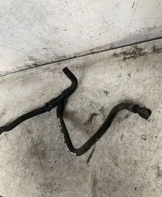 BMW 1 E81 E87 Engine coolant pipe/hose